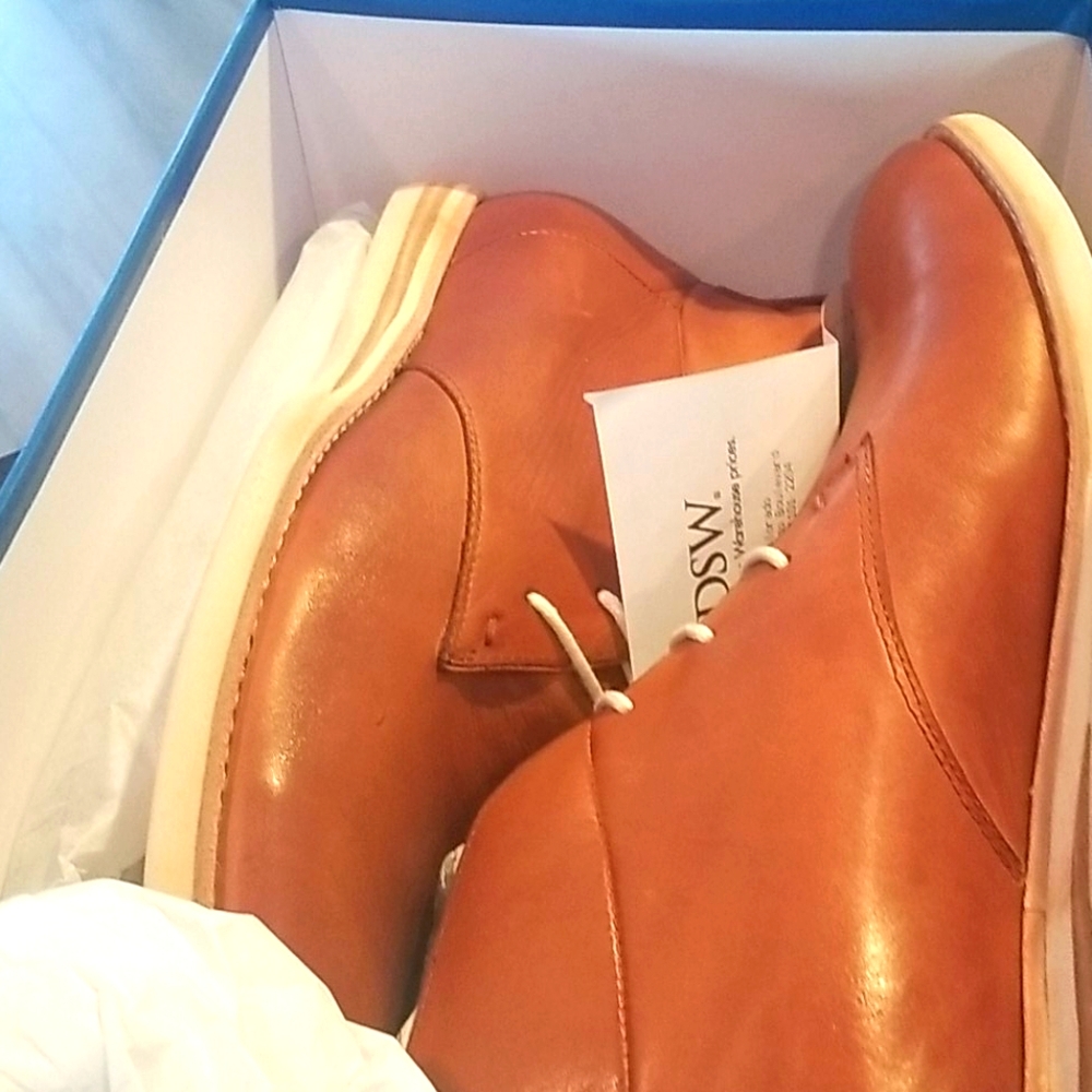 New Bacco Bucci shoes tried on twice check picture